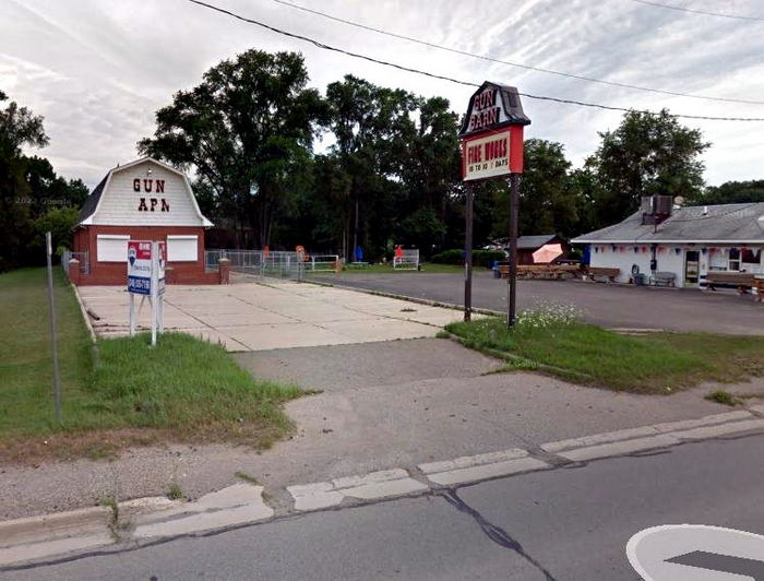 Red Barn Restaurant - An Example Of A Red Barn That Was Never A Red Barn On Highland Rd